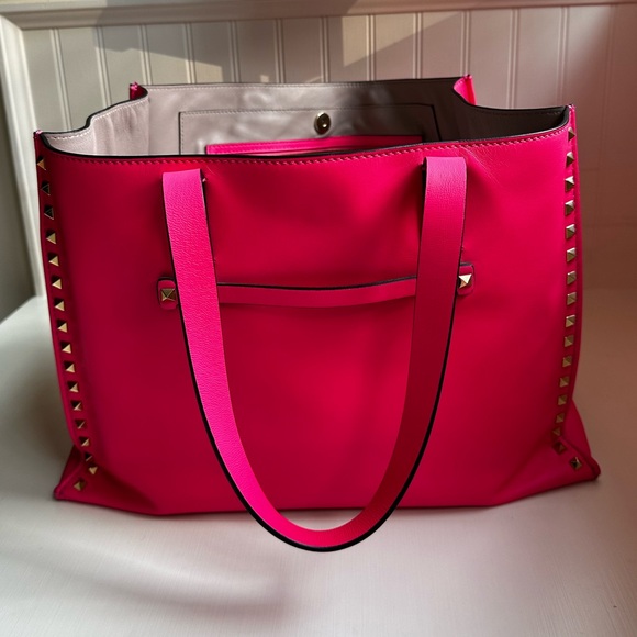 VALENTINO Leather Rockstud Tote - Picture 2 of 8